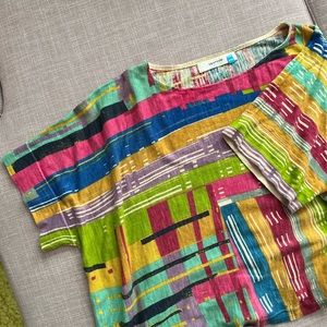 Boxy loose fitting colorful short sleeve top